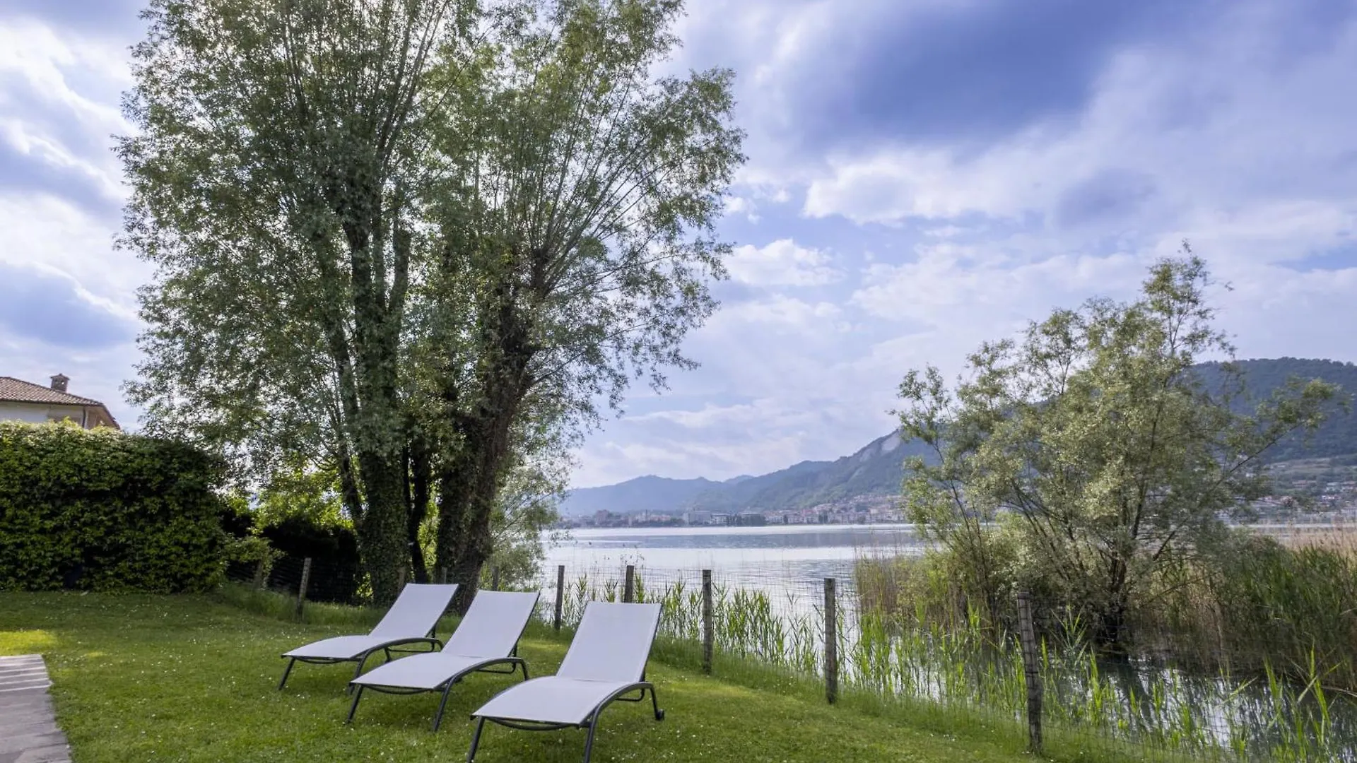 Villa La Casetta Sul Lago By Interhome Clusane